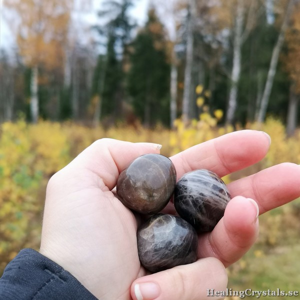 svart månsten cuddlestone